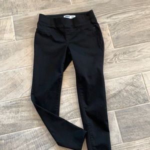 Old navy black rockstar super skinny 6 petite